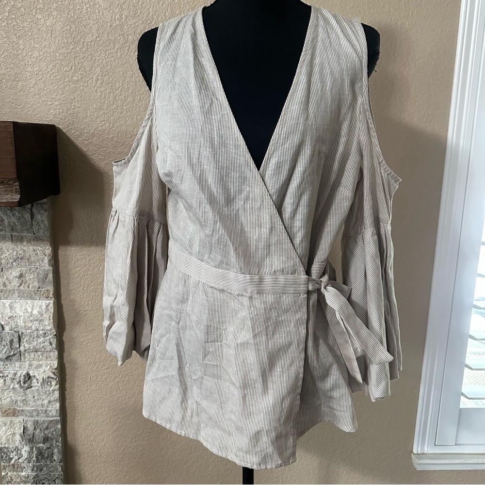 BCBG MAXAZRIA khaki & white stripe wrap shirt cut out sleeves womens M NEW